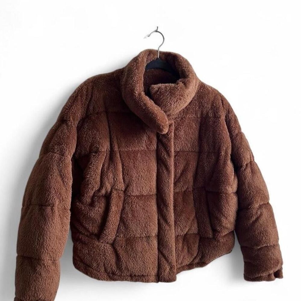 Kendall & Kylie Brown Teddy Fleece Puffer Jacket Women’s M/L - Picture 6 of 9